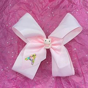 🎀 Handcrafted 5 inch charm hair bow with confetti letter ‘A’